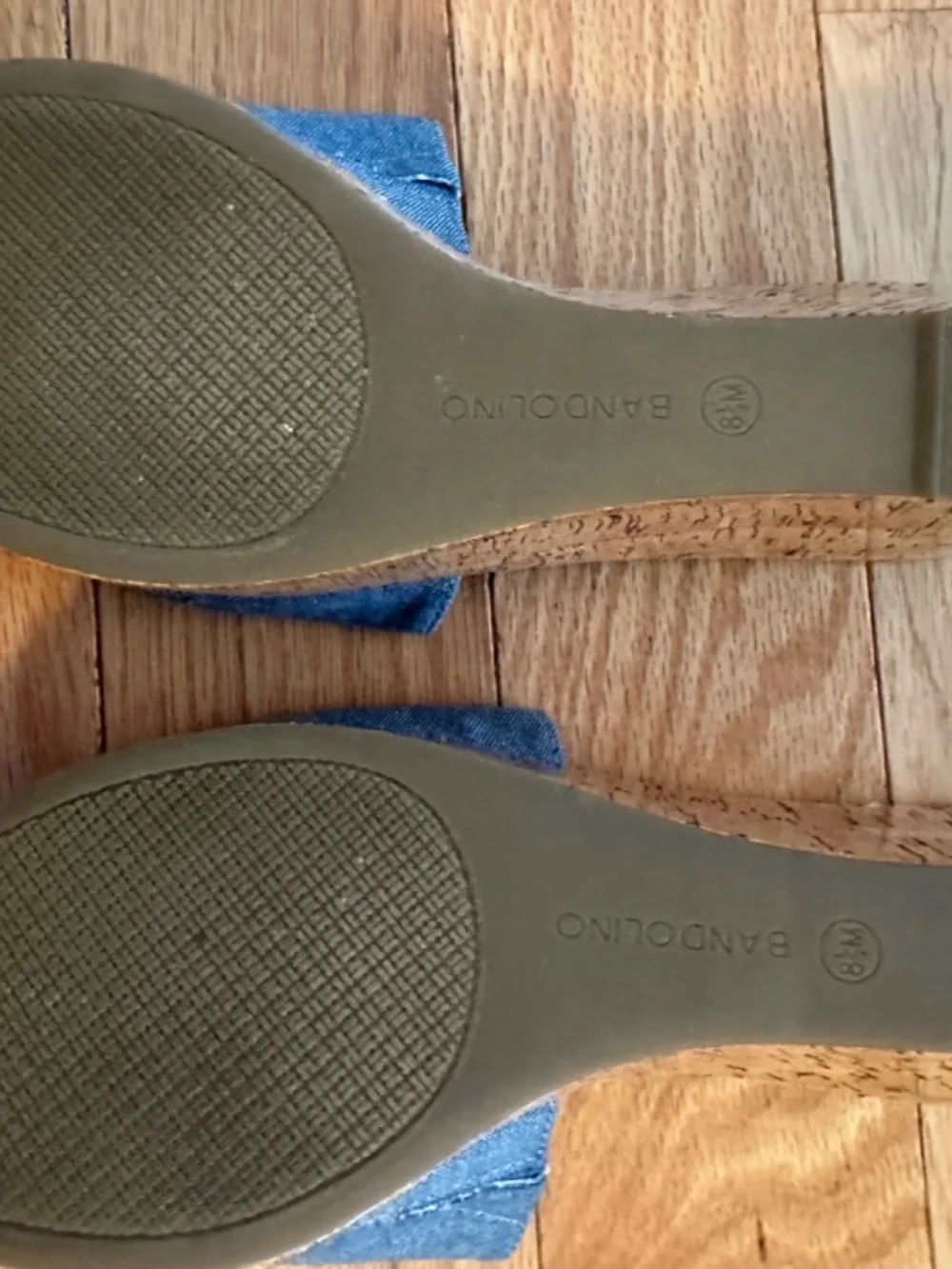 Bandolino Women's platform slides Size 8.5